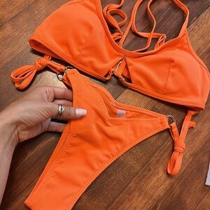 NEW bikini sz S Sunny co